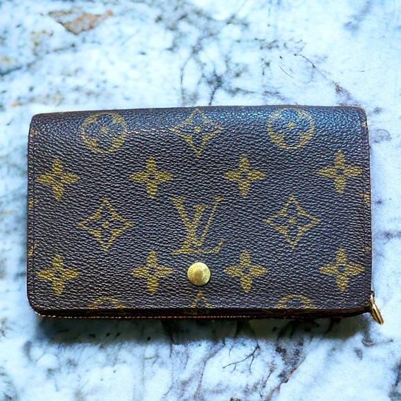 Authentic Louis Vuitton Classic Monogram canvas Porte Monnaie tressor wallet - Picture 1 of 8